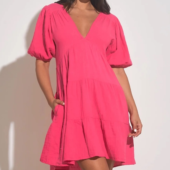 Elan Dresses & Skirts - NWT ELAN Sexy Deep V Neck Puff Sleeve Ruffle Dress
